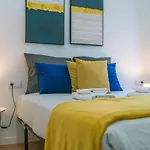 Appartement Bright 3br W/ 2 Baths - Near Graca & Tagus | By Airnest Lisboa