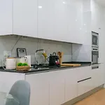Bright 3br W/ 2 Baths - Near Graca & Tagus | By Airnest Apartmán