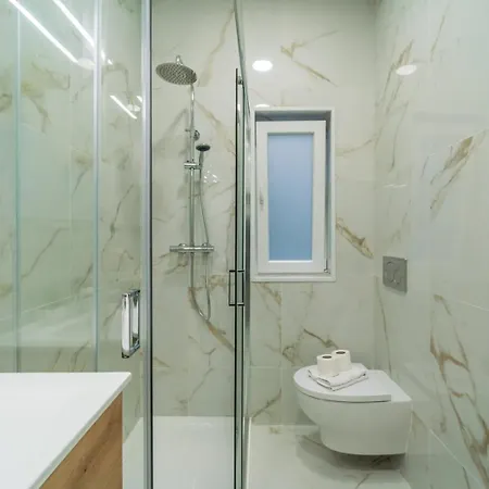 Bright 3br W/ 2 Baths - Near Graca & Tagus | By Airnest *